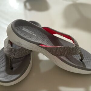 Skechers Gray and Pink Women's Sandals